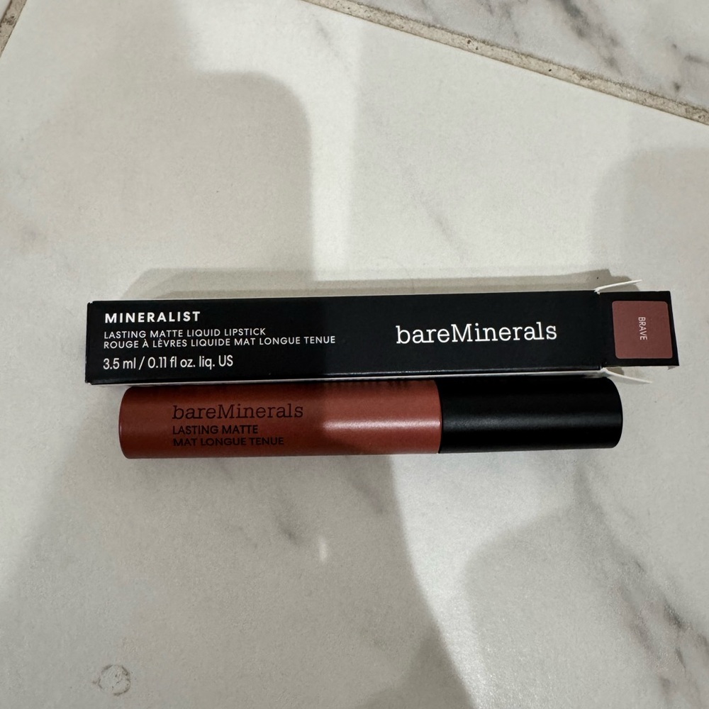 BareMinerals MINERALIST LASTING MATTE LIQUID LIPSTICK in shad brave nude color